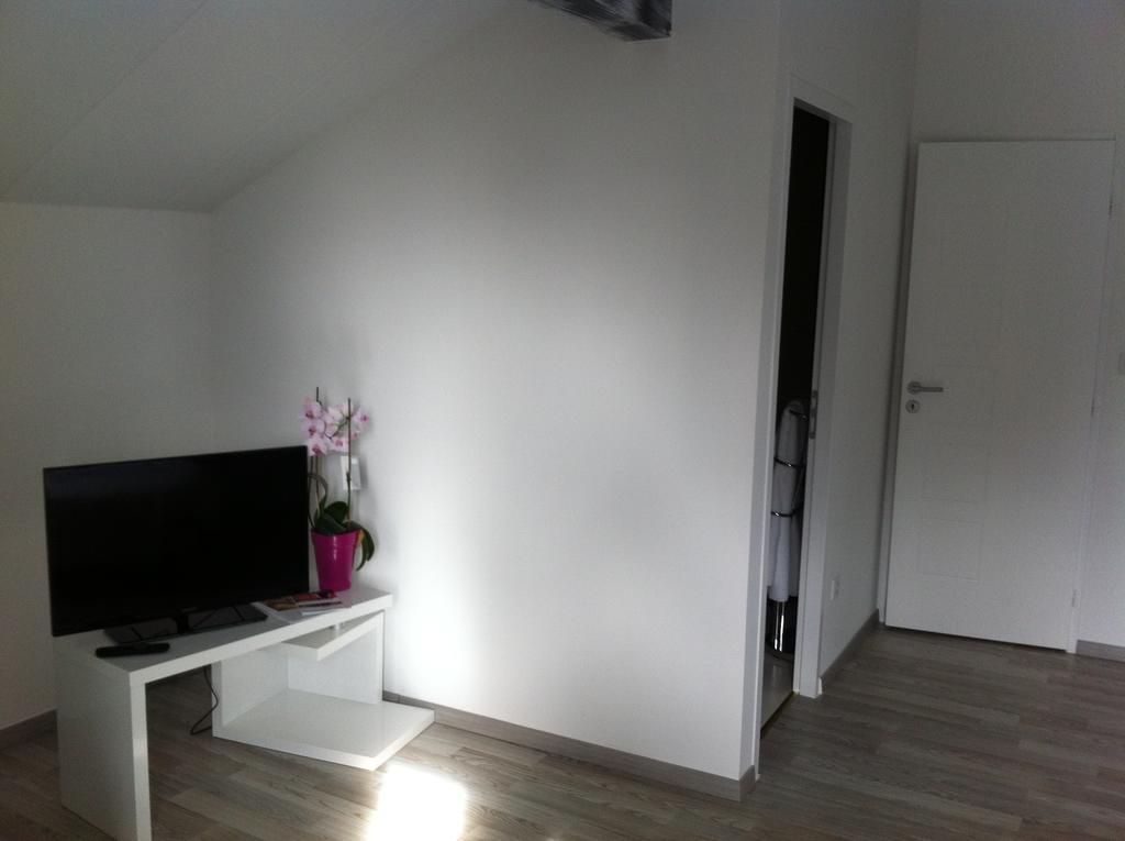 La Petite Ecole Bed & Breakfast มาร์ซีอัก ภายนอก รูปภาพ