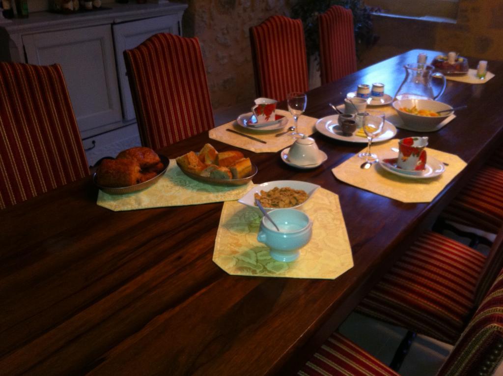 La Petite Ecole Bed & Breakfast มาร์ซีอัก ภายนอก รูปภาพ
