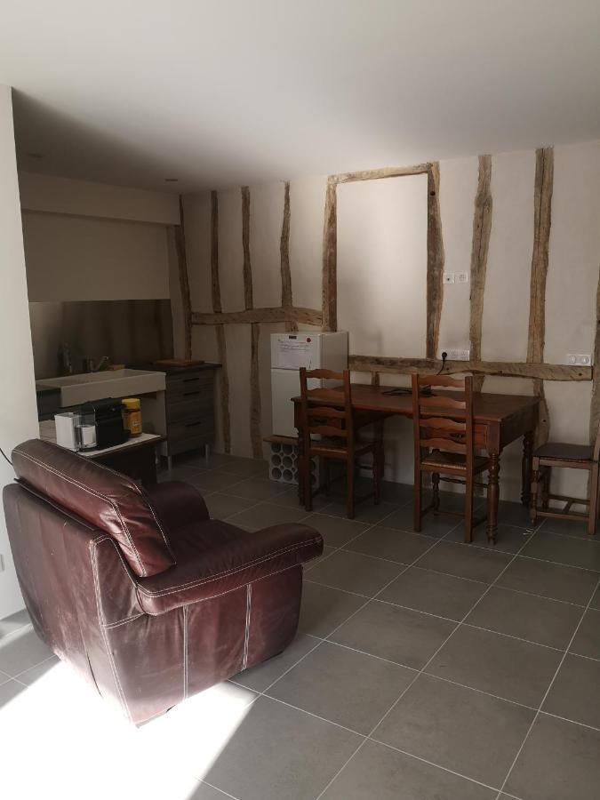 La Petite Ecole Bed & Breakfast มาร์ซีอัก ภายนอก รูปภาพ